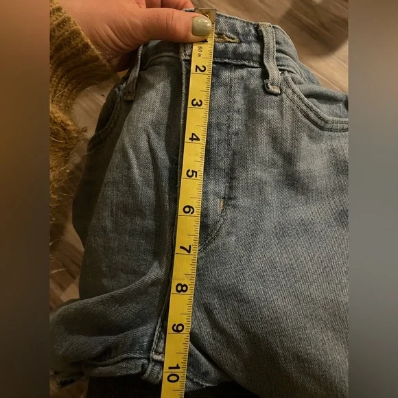 Levi’s 721 High Rise Skinny Jeans - Picture 7 of 11